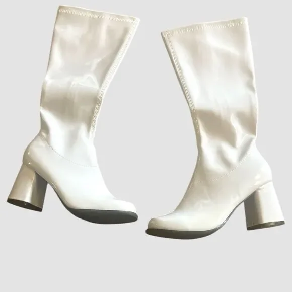 Ellie 3" White Patent Gogo Costume Knee Boots Women’s Size 7 New in Box Zipper - Picture 3 of 9